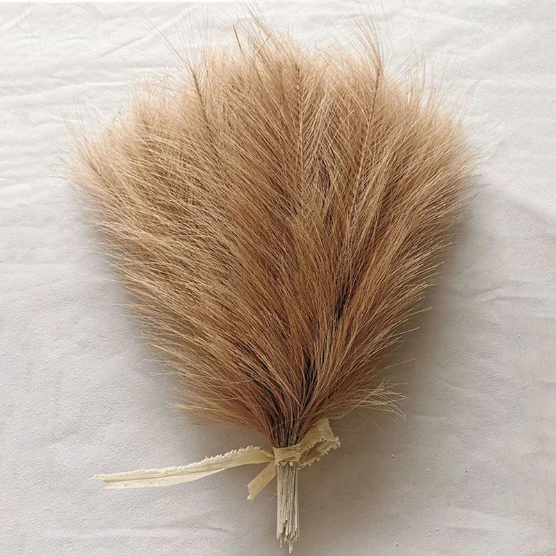 Artificial Pampas Grass Bouquet โ 10PCS Boho Reed Stems for Home Decor, Wedding & DIY Arrangements