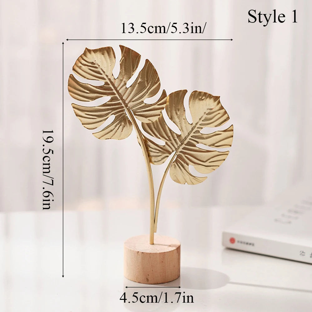 Nordic Gold Ginkgo Leaf Sculpture – Luxury Metal Decor for Living Room, Office & Desktop Display