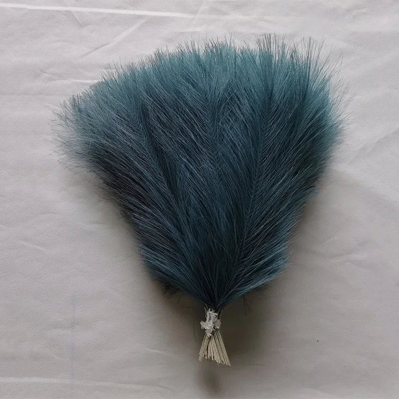 Artificial Pampas Grass Bouquet โ 10PCS Boho Reed Stems for Home Decor, Wedding & DIY Arrangements