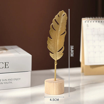 Nordic Gold Ginkgo Leaf Sculpture – Luxury Metal Decor for Living Room, Office & Desktop Display